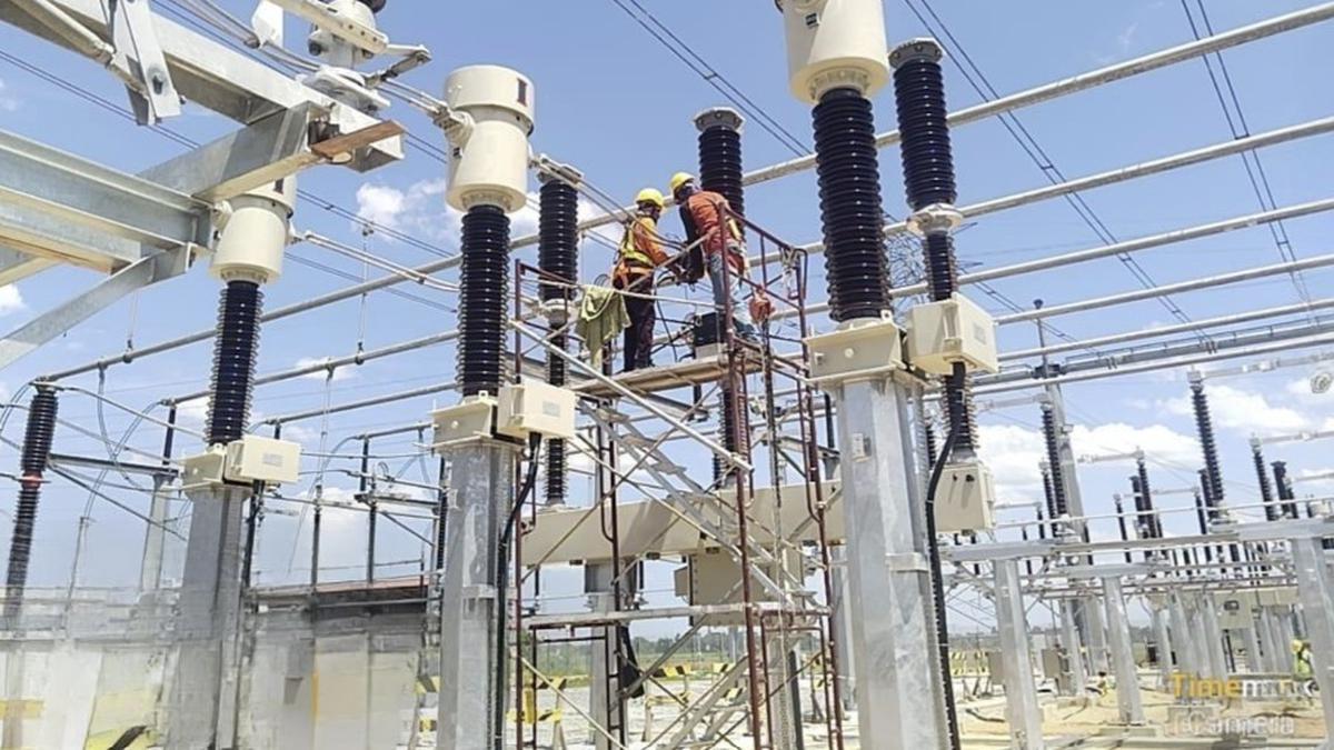 PLN Rampungkan Proyek Elektrifikasi Jalur Kereta Malaysia Lebih Cepat