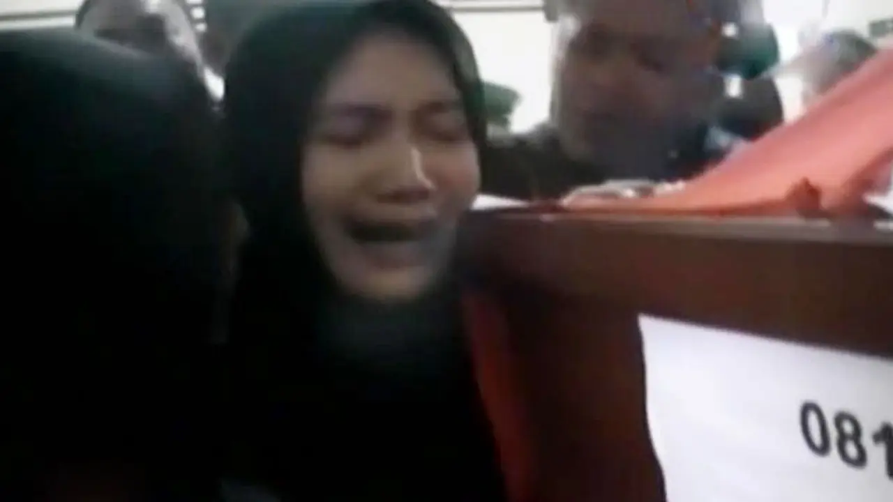 20150702-Isak Tangis Pemakaman-Medan