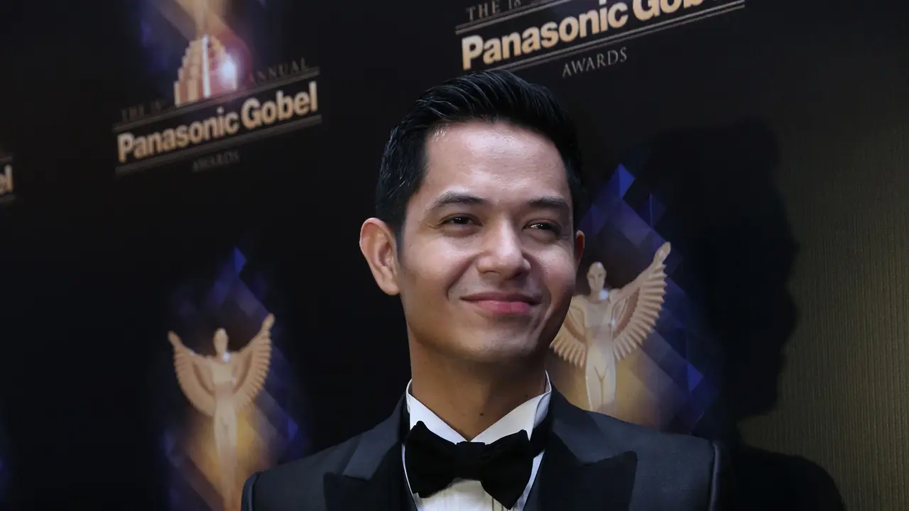 [Bintang] Dude Harlino