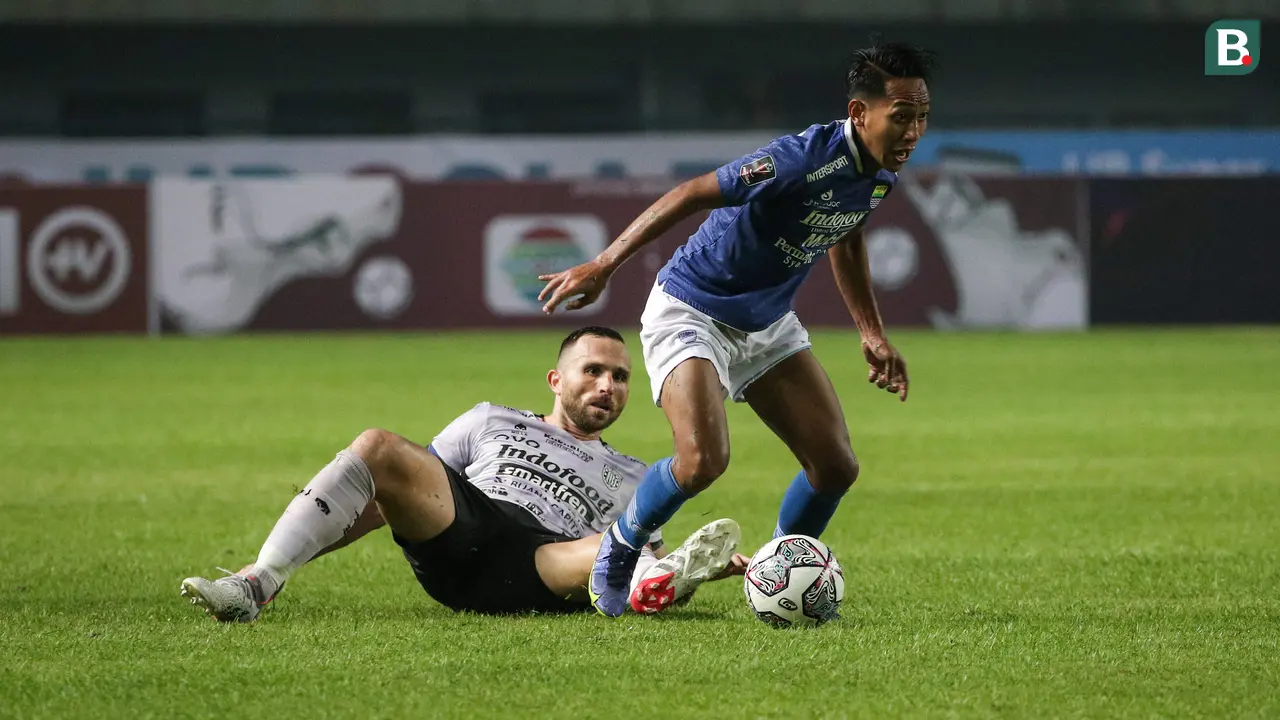 Foto: Tak Ada Pemenang di Laga Panas Persib Bandung Kontra Bali United di Grup C Piala Presiden 2022