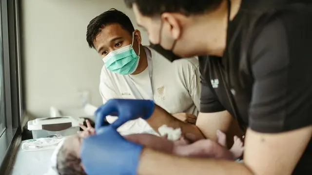 Joshua Suherman jadi bapak (Instagram/jojosuherman)