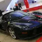 Ferrari LaFerrari Aperta diperkenalkan di Indonesia. Tapi mobil tersebut tidak dijual untuk konsumen di Tanah Air. (Herdi Muhardi)