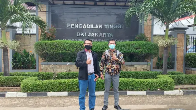 Kuasa Hukum siap melakukan gugatan ke PTUN atas kejadian yang dialami seorang santri bernama Akhmad Agus Imam Sobirin (Liputan6.com/Ahmad Adirin).