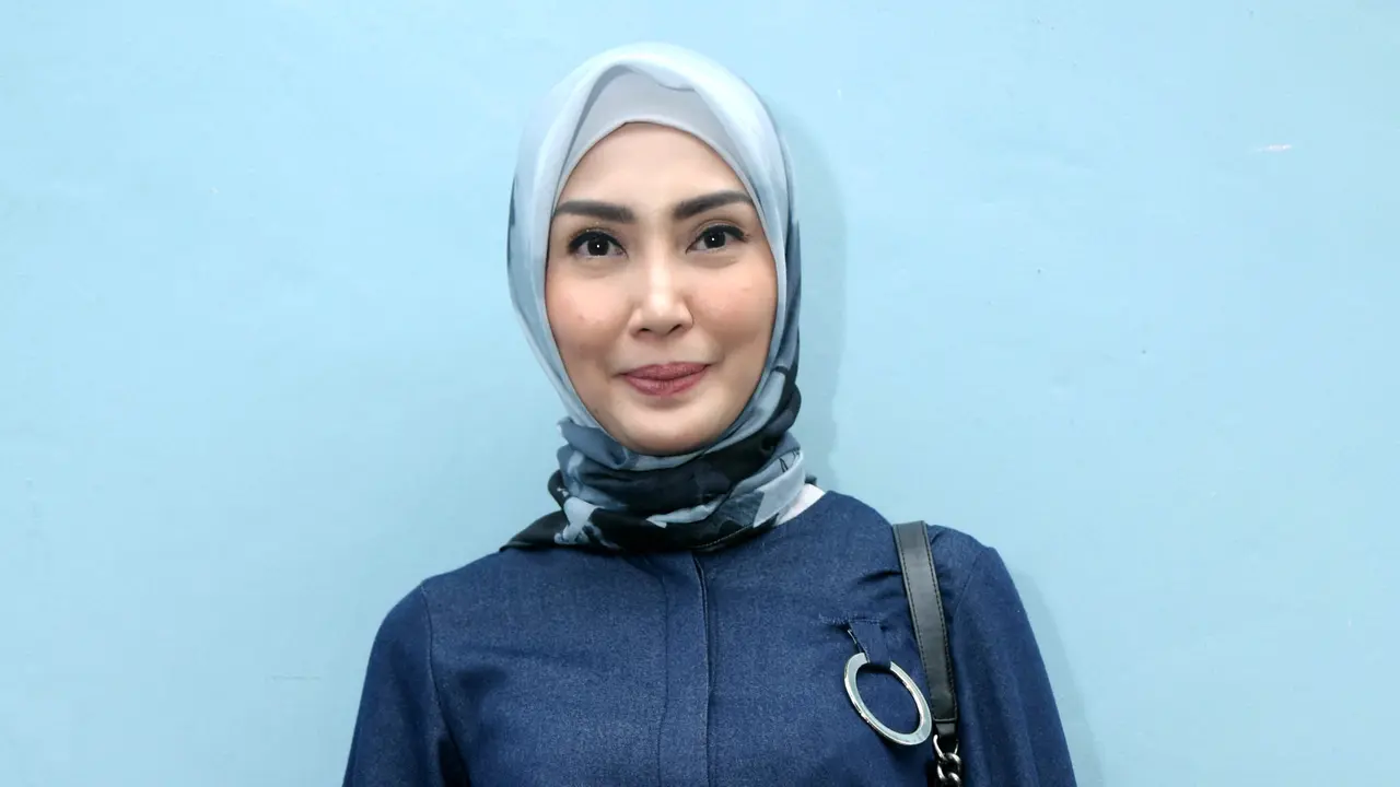 [Bintang] Fenita Arie