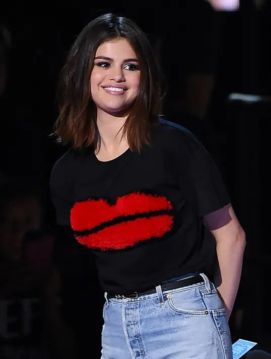 “Dia (Selena) sangat mengagumi bagaimana cara dia (The Weeknd) menangani itu (kepanikan). Selena sangat mencintai The Weeknd lebih dari yang diketahui selama ini,” tutur sumber. (AFP/Bintang.com)