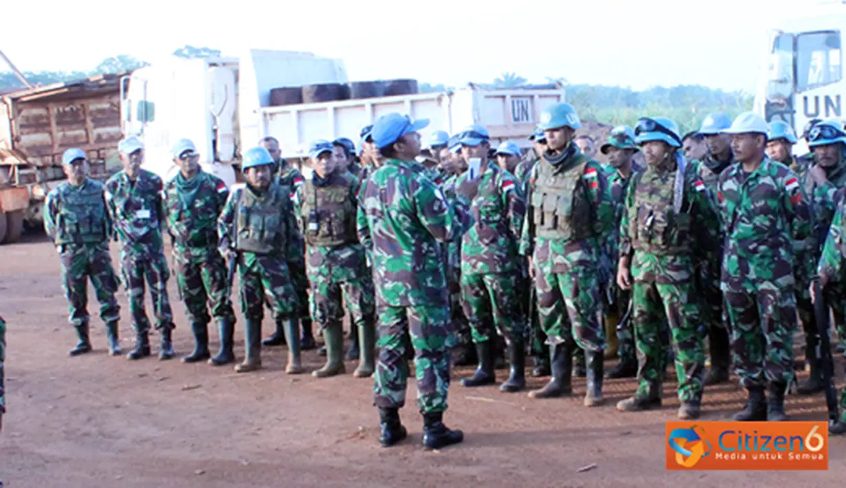 Citizen6, Kongo: Satgas Zeni TNI Kontingen Garuda XX-I/MONUSCO khususnya yang berada di Dungu Camp Bumi Nusantara, berhasil memperbaiki jembatan dan jalan yang menghubungkan kota Dungu – Faradje selama tujuh hari. (Pengirim: Badarudin Bakri)