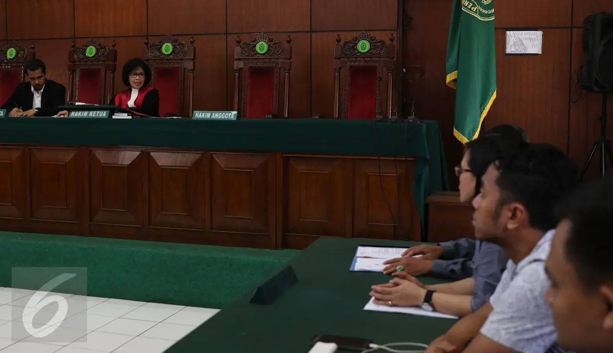 Suasana Sidang Praperadilan Saipul Jamil (SJ) di Pengadilan Negeri Jakarta Utara, Kamis (10/3/2016). Gugatan praperadilan terhadap penyidik Polres Metro Jakarta Utara terkait penangkapan, penahanan dan penetapan tersangka SJ (Liputan6.com/Herman Zakharia)