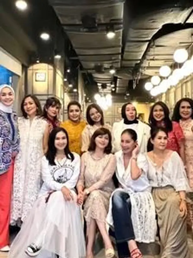 6 Momen Mayangsari Halal Bihalal Bareng Geng Sosialita 'Kepompong', Selalu Kompak