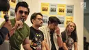 Personel band NAIF, David, Pepeng, Emil, dan Jarwo berbicara saat meluncurkan single terbaru mereka berjudul 'Berubah' di Jakarta, Selasa (28/8). Uniknya, NAIF mencari model video tersebut dari media sosial. (Liputan6.com/Faizal Fanani)