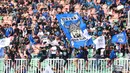 <p>Suporter Persib Bandung saat melawan Persik Kediri pada laga BRI Liga 1 2022/2023 di Stadion Pakansari, Bogor, Rabu (8/3/2023). (Bola.com/M Iqbal Ichsan)</p>