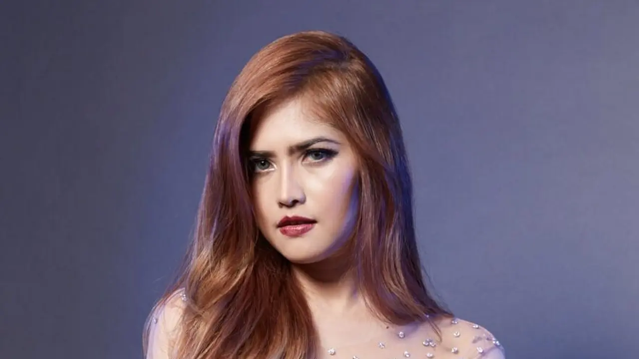 Audrey Calcia Buat Bikers Harley Davidson Terlena