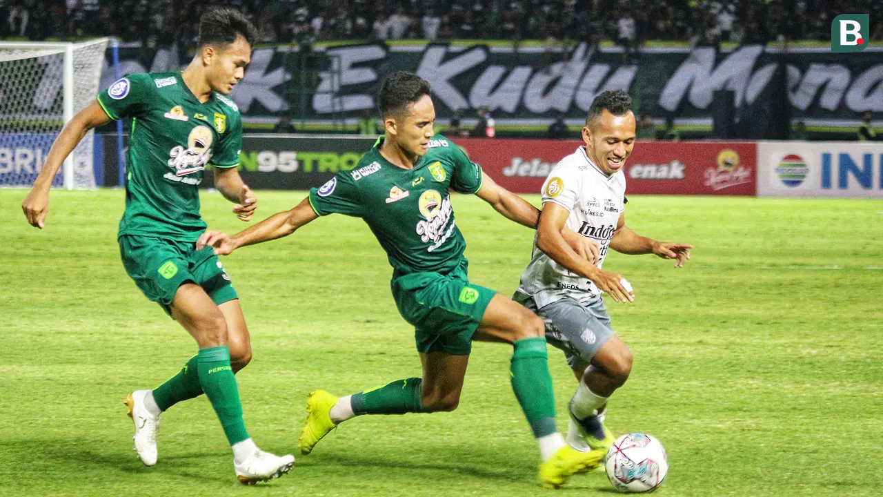 Foto: Apes, Cuma Main Sebentar di Pekan ke-8 BRI Liga 1 Irfan Jaya Dapat Kado Istimewa saat Kembali ke Gelora Bung Tomo
