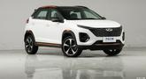 Chery Omoda 3 memiliki ukuran kompak dengan gaya crossover yang kental. Sekilas mobil ini mengusung bahasa desain serupa dengan kakaknya yaitu Omoda 5, perbedaannya terletak di grill yang tidak ikut sewarna body. (Source: car.autohome.com.cn)