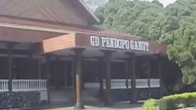 SK Pemakzulan Aceng Belum Diterima DPRD Garut