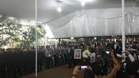 Upacara persemayaman Ani Yudhoyono di Puri Cikeas, Bogor, Jawa Barat. Minggu (2/6/2019). (Liputan6.com/ Delvira Chaerani)