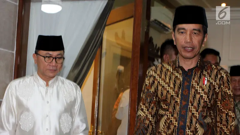 Jalin Silaturahmi, Jokowi dan Zulkifli Hasan Buka Puasa Bersama