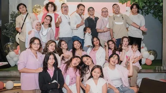 6 Potret Bahagia Baby Shower Nola B3, Siap Sambut Anak Keempat