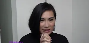 Setelah menjadi seorang istri, Jennifer Arnelita merasakan ada beberapa perubahan dalam hidup dan sikapnya. Salah satunya adalah ia lebih menjaga kelakuannya demi menjaga perasaan sang suami.