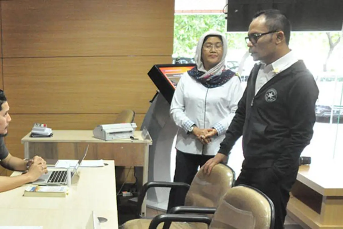 Menteri Ketenagakerjaan Hanif Dhakiri sidak ke posko THR.