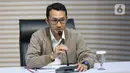 Lebih lanjut, Asep Guntur Rahayu, mengatakan bahwa Sadmoko menargetkan setoran dari setiap perangkat daerah sebesar Rp750 Juta dari kebutuhan Rp 515 juta. Tampak dalam foto, Juru Bicara Komisi Pemberantasan Korupsi (KPK), Budi Prasetyo, memberi keterangan terkait Operasi Tangkap Tangan (OTT) terhadap Bupati Cilacap, Jawa Tengah, Syamsul Auliya Rachman, di Gedung Merah Putih Komisi Pemberantasan Korupsi (KPK), Jakarta, Sabtu (14/3/2026). (Liputan6.com/Helmi Fithriansyah)