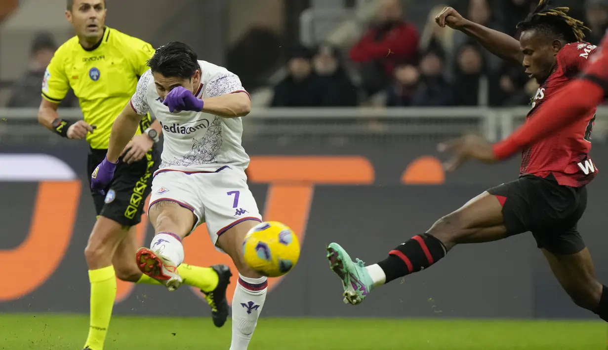 Sementara itu, Fiorentina akan menjamu Genk di Conference League (1/12/2023). (AP Photo/Luca Bruno)