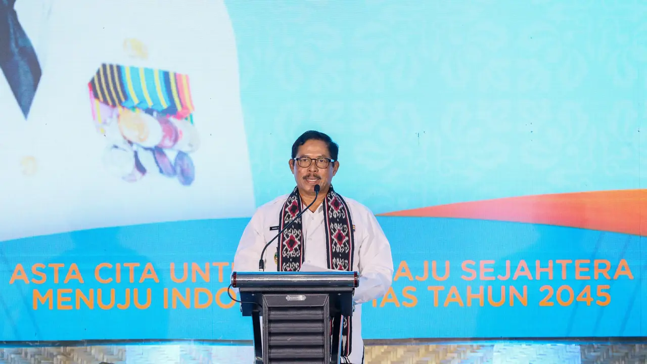 Pj Gubernur Jateng Dorong Pemerintah Desa Berperan Aktif Wujudkan Asta Cita Pemerintah