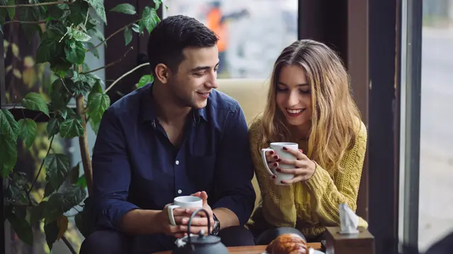 couple desember mendekati