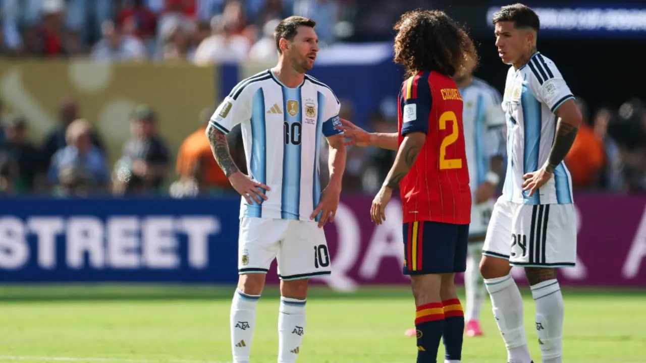 Lionel Messi, Marc Cucurella