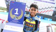 Syafiq Riza Al Gazaly mencuri perhatian dengan berhasil menjadi juara kelas beginner di Yamaha Cup Racing (YCR) 2026. (Bola.com/Abdul Aziz)