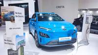 Hyundai Kona Electric menjadi salah satu mobil listrik unggulan Hyundai menjelang GIIAS 2021. (Otosia.com/Arendra Pranayaditya)