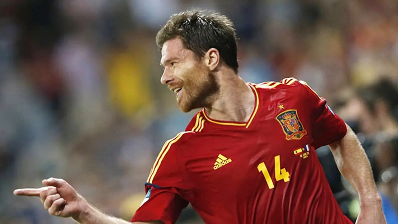 xabi-alonso-131122b.jpg