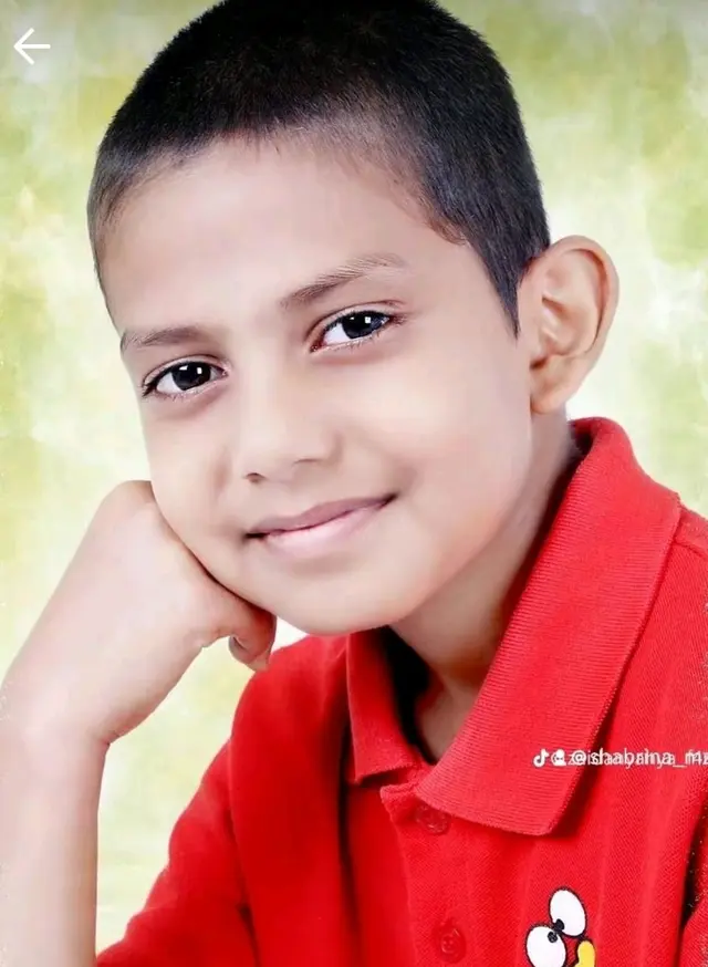 7 Potret lawas Zaidan Yahya ini manglingi, senyum saat kecil manis abis