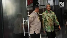 Penyidik Komisi Pemberantasan Korupsi (KPK) terus menelusuri aliran dana korupsi e-KTP yang diduga dinikmati oleh para anggota DPR dan para politikus lainnya.