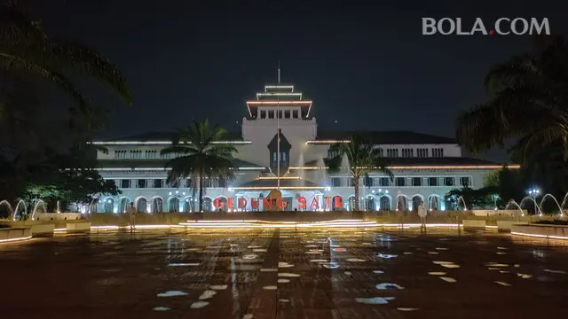 Gedung Sate, salah satu gedung ikonik di Jawa Barat