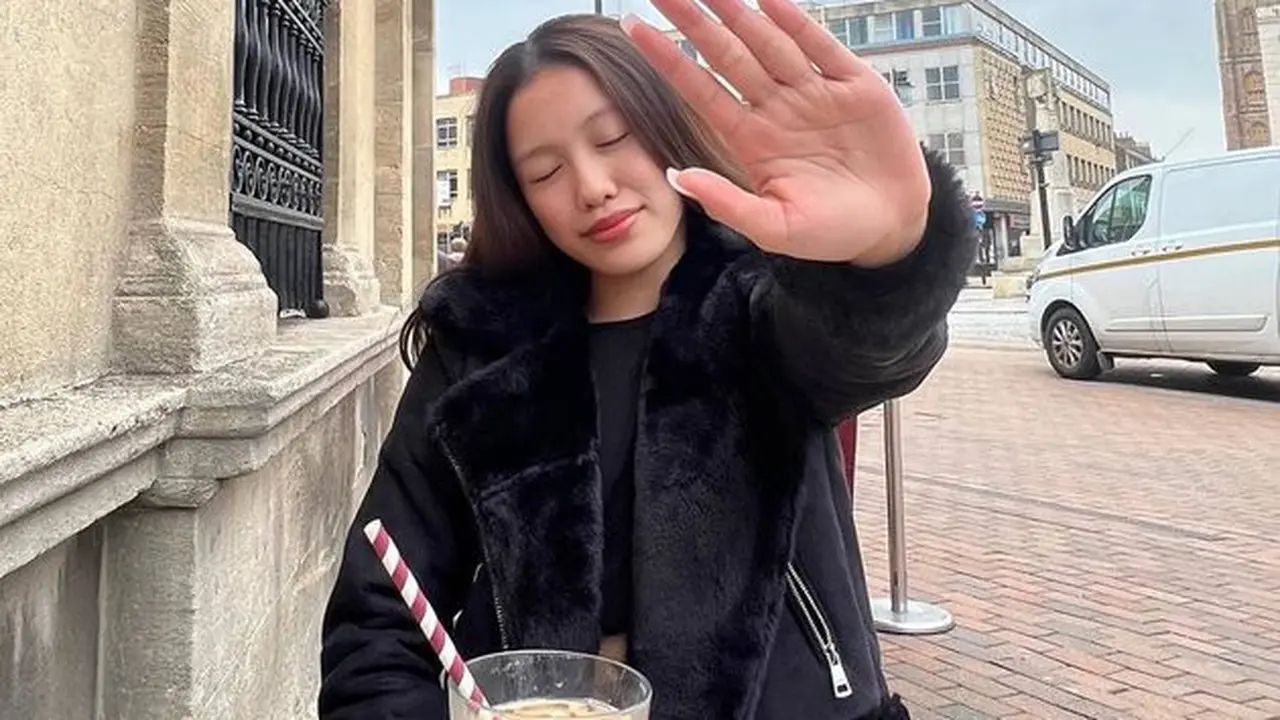 Lolly Anak Nikita Mirzani Beri Jawaban Bijak saat Wajahnya Disebut Mirip Elly Sugigi