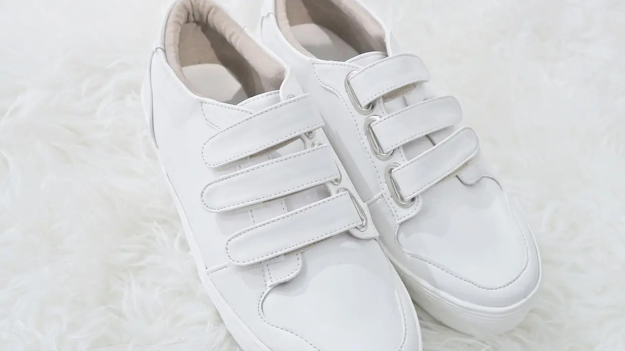[Bintang] Sneakers