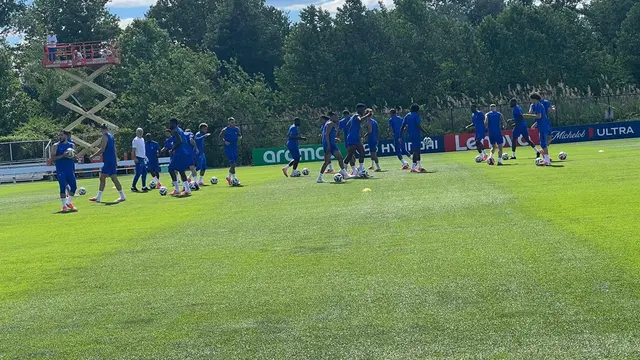 Sedekat Ini dengan Kylian Mbappe, Momen Langka Bertemu Bintang Timnas Prancis