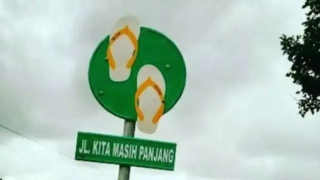 6 Nama Jalan Paling Gokil yang Bikin Senyum Lebar, Out of The Box