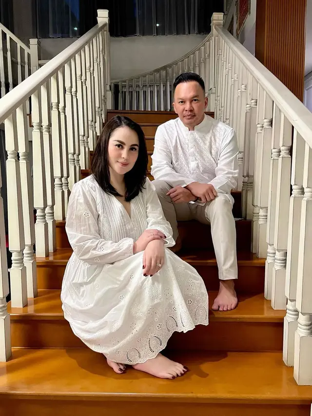 7 Potret Jennifer Dunn yang Kini Pilih Lepas Hijab, Jadi Sorotan