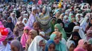 Setelah menjalani ibadah di bulan Ramadan, umat Muslim di seluruh penjuru dunia merayakan hari raya Idul Fitri 1445 Hijriah. (Liputan6.com/Angga Yuniar)