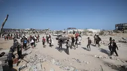 Kelompok-kelompok kemanusiaan telah menyerukan gencatan senjata penuh agar warga sipil di Gaza mendapatkan bantuan yang mereka butuhkan. (Eyad BABA/AFP)