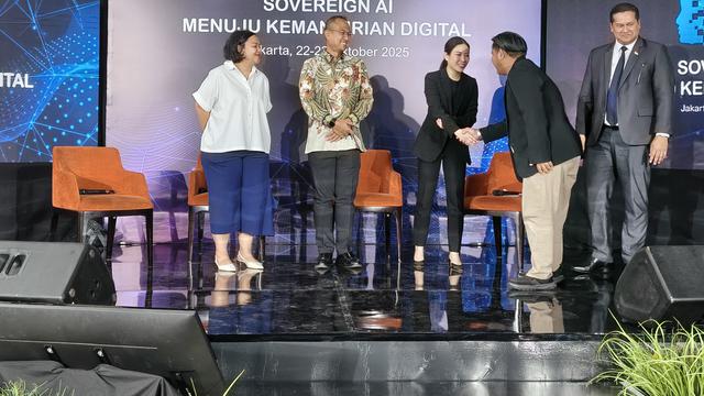 Acara Indonesia Digital Conference bertema Sovereign AI Menuju Kemandirian Digital
