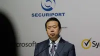 Presiden Interpol Meng Hongwei saat membuka Interpol World Congress di Singapura pada Juli 2017 (AFP / ROSLAN RAHMAN)