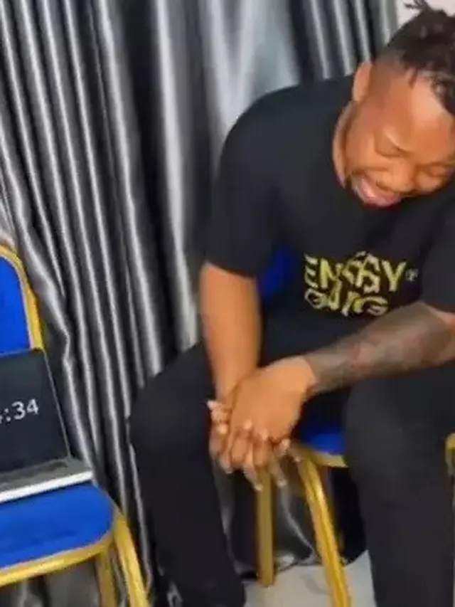 Menangis Selama Seminggu