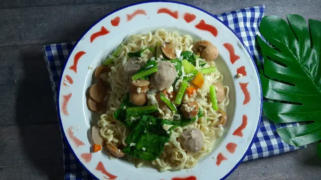 resep mie tek tek indomie