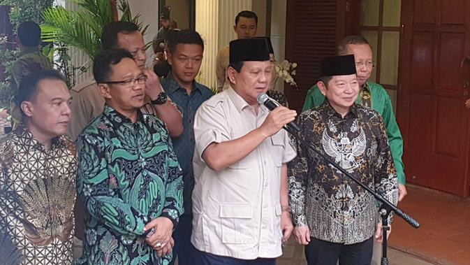 Pertemuan antara Ketua Umum Partai Gerindra Prabowo Subianto dengan petinggi PPP, Kamis (15/8/2019). (Liputan6.com/ Nanda Perdana Putra)