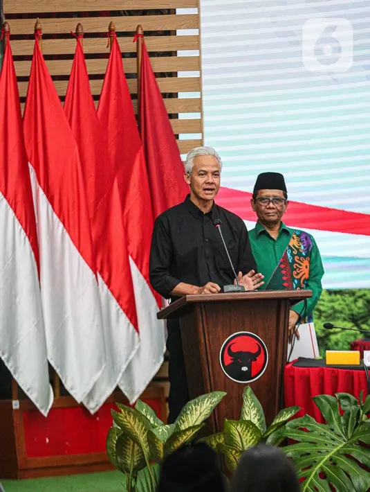 Namun, ada yang kurang dari deklarasi Ganjar-Mahfud. Tidak ada Presiden Joko Widodo (Jokowi), yang merupakan kader PDIP. (Liputan6.com/Faizal Fanani)
