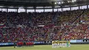 Suasana mengheningkan cipta dan doa untuk korban penyerangan di London sebelum laga Spanyol melawan Kolombia di di Estadio Nueva Condomina, Murcia, Spanyol (7/6/2017). (AP/Alberto Saiz)