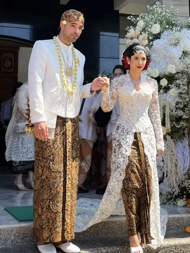 Nadine Kaiser Putri Susi Pudjiastuti Resmi Menikah di Pangandaran.