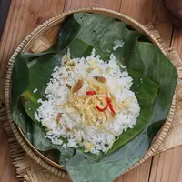 ilustrasi nasi uduk/Dewi Permanik/Shutterstock